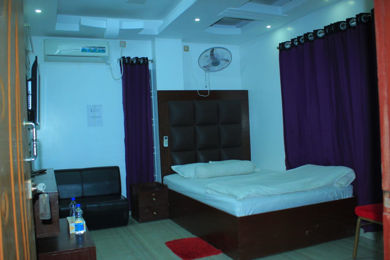 room_09042025_67f611fe34710.jpg